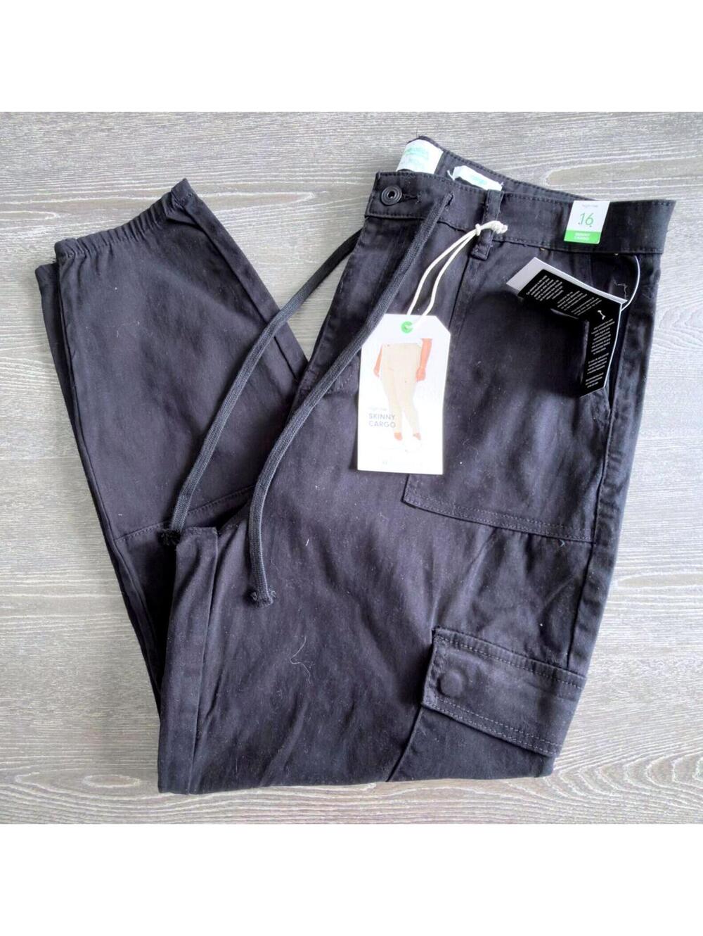 RE Generation Black High Rise Black Skinny Cargo Pants Women